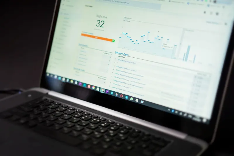Your Ad's Expiration Date: How to Read the Weekly Fatigue Curve Before It Reads You